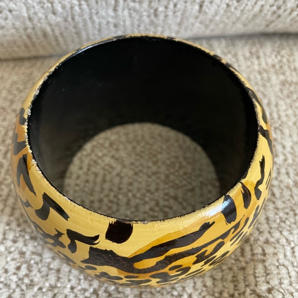 Leopard Print Yellow Bangle Bracelet - Picture 9 of 11